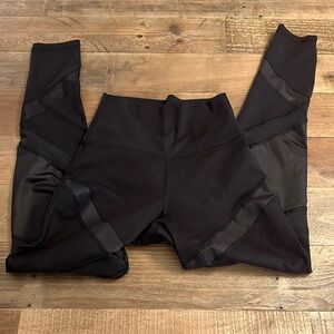 OFFLINE by Aerie Black and Faux Leather LEGGINGS Small